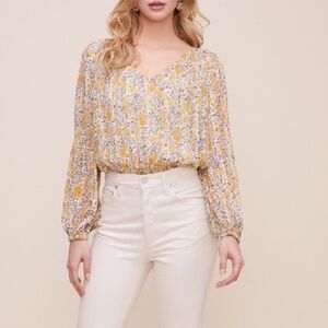 ASTR V Neck Pleated Long Sleeve Top